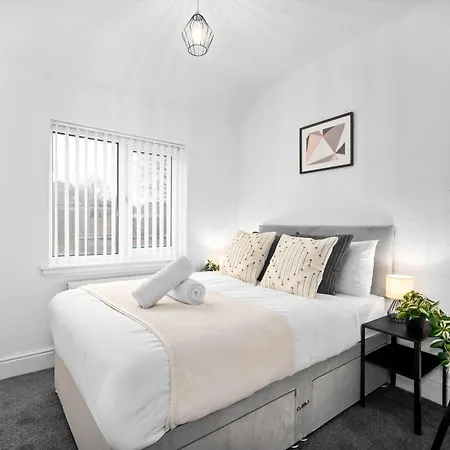 Luxury Two Bedroom Apartment - On Street Parking Available - Netflix - Wifi - Top Rated - 311M Birmingam Exterior foto