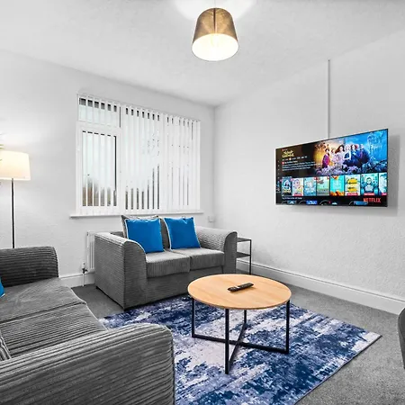 Luxury Two Bedroom Apartment - On Street Parking Available - Netflix - Wifi - Top Rated - 311M Birmingam Exterior foto